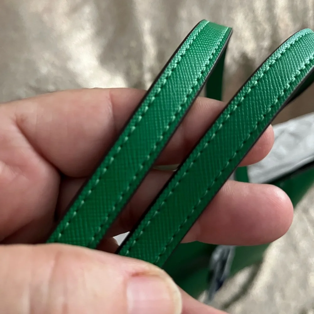 Kate Spade NWT DANA Tote Green Bean Color - Picture 4 of 16